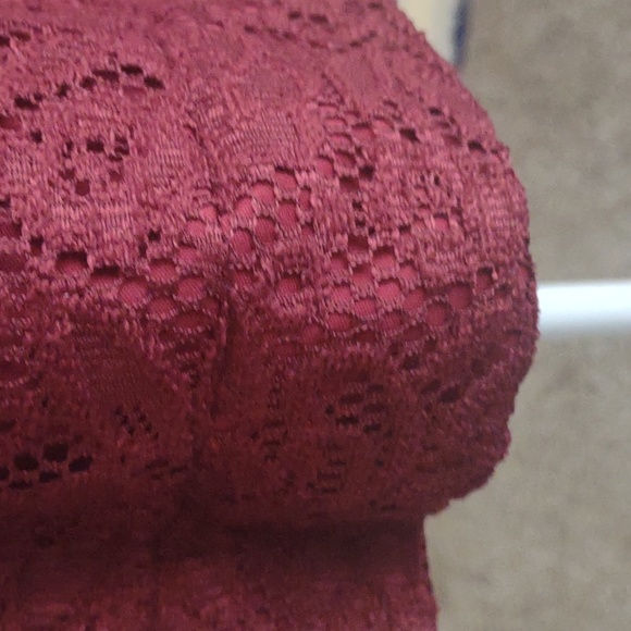 Juicy Couture lined crocheted lace top Size XXL Wine - Picture 4 of 10